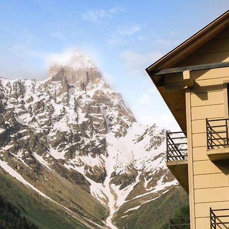 Panorama Ushba Hotel Местия Екстериор снимка