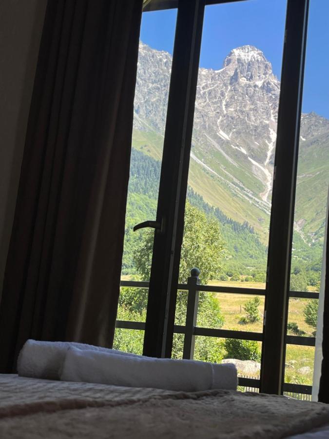 Panorama Ushba Hotel Местия Екстериор снимка